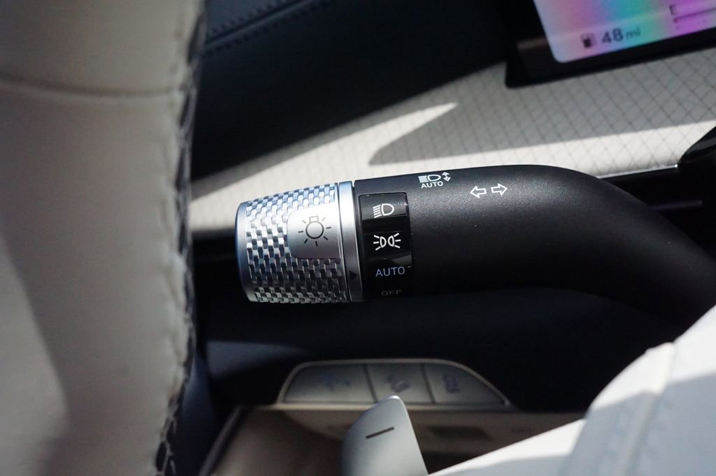 New 2025 Genesis GV80 3.5T Prestige image 13