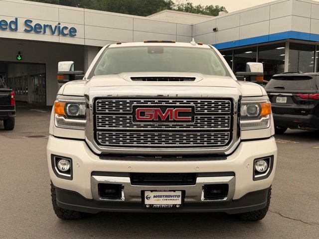 Used 2018 GMC Sierra 2500 Denali AWD/4WD image 5