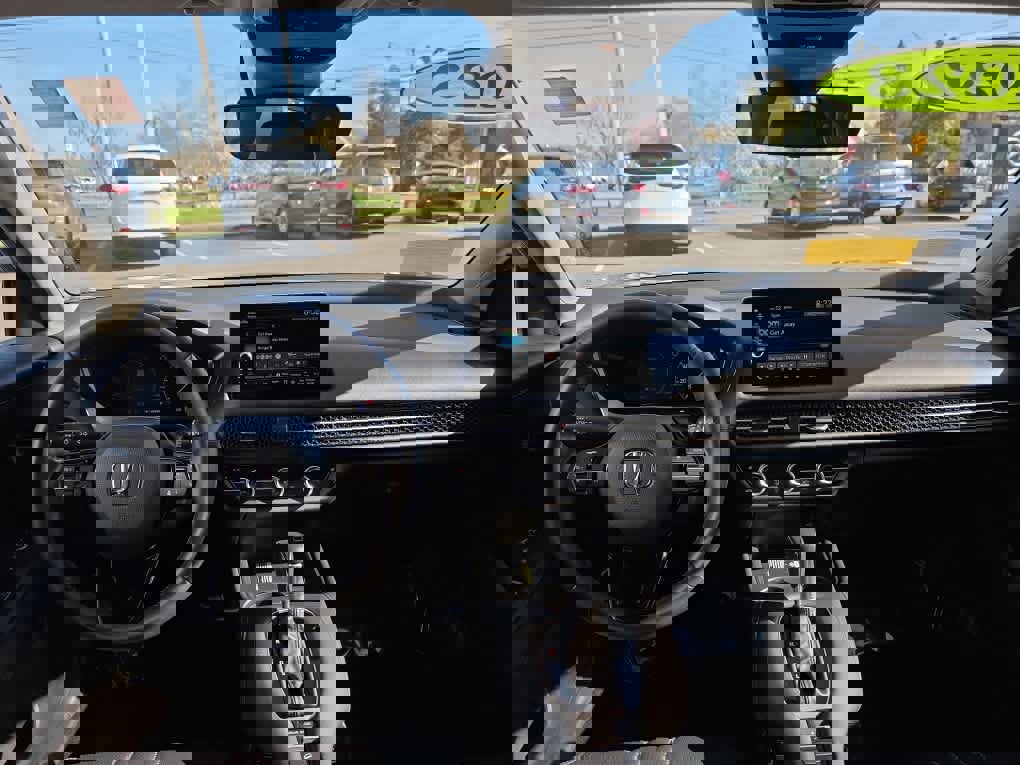 Used 2023 Honda HR-V EX-L image 16