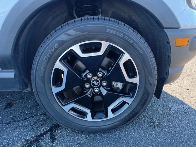 Used 2023 Ford Bronco Sport Outer Banks image 6