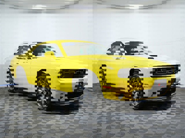 Used 2017 Dodge Challenger SXT Plus