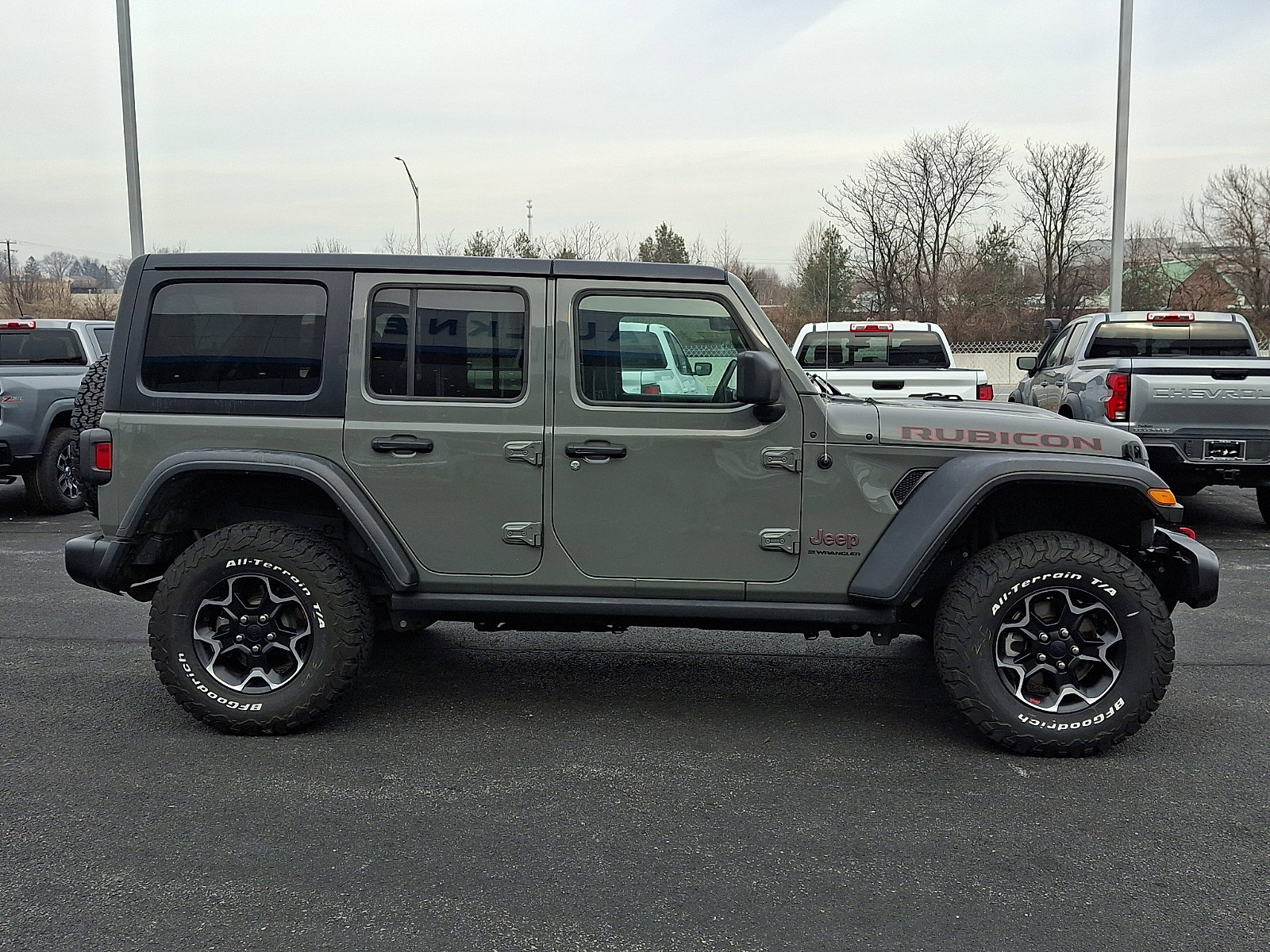 Used 2023 Jeep Wrangler Unlimited Rubicon w/ Cold Weather Group image 7
