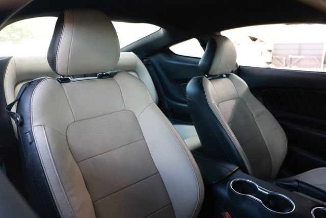 Used 2019 Ford Mustang GT Premium RWD image 19