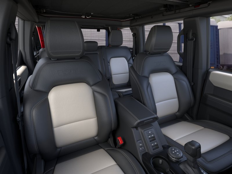 New 2026 Ford Bronco Outer Banks AWD/4WD image 14