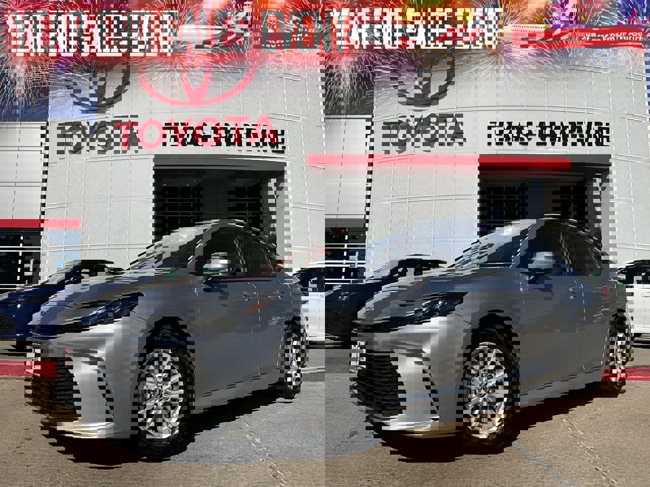 Used 2025 Toyota Camry LE image 1