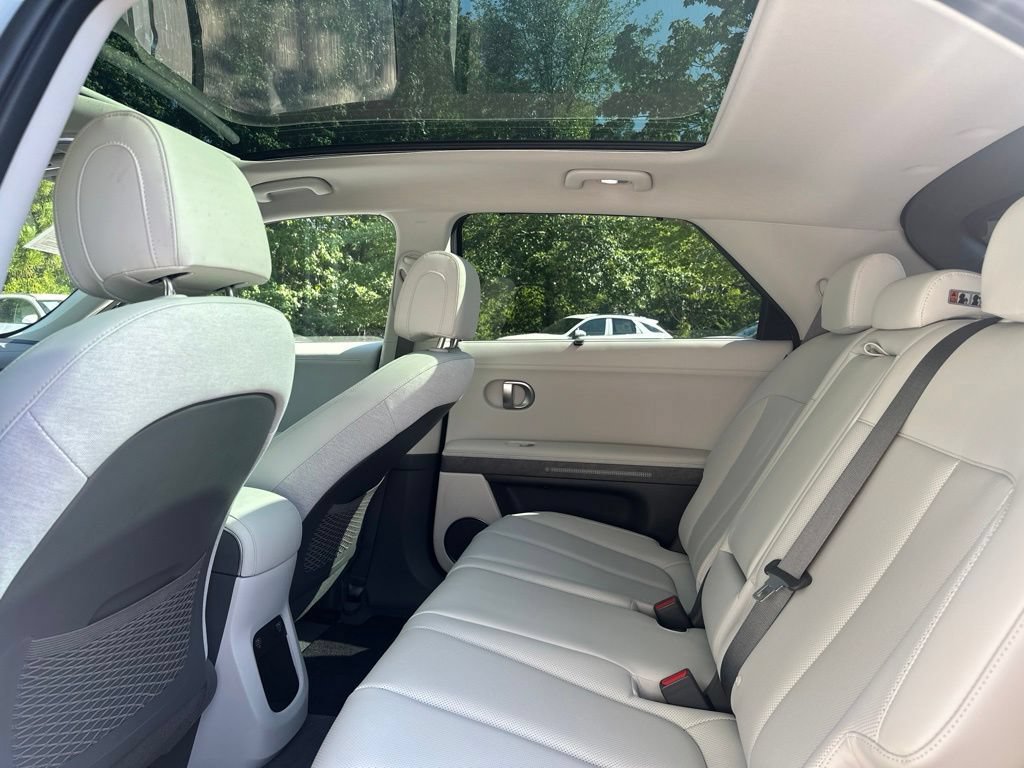 Used 2024 Hyundai Ioniq 5 Limited AWD/4WD image 19