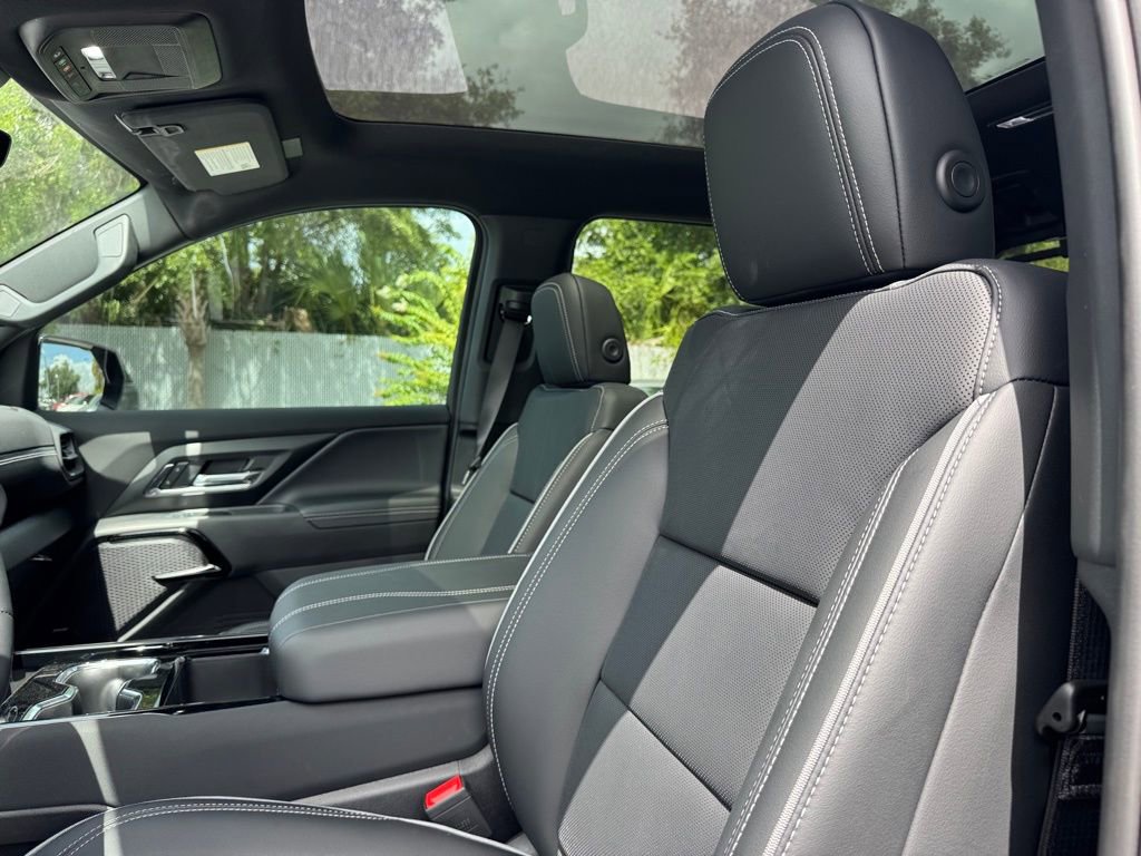 New 2026 Chevrolet Silverado EV LT w/ Premium Package image 29