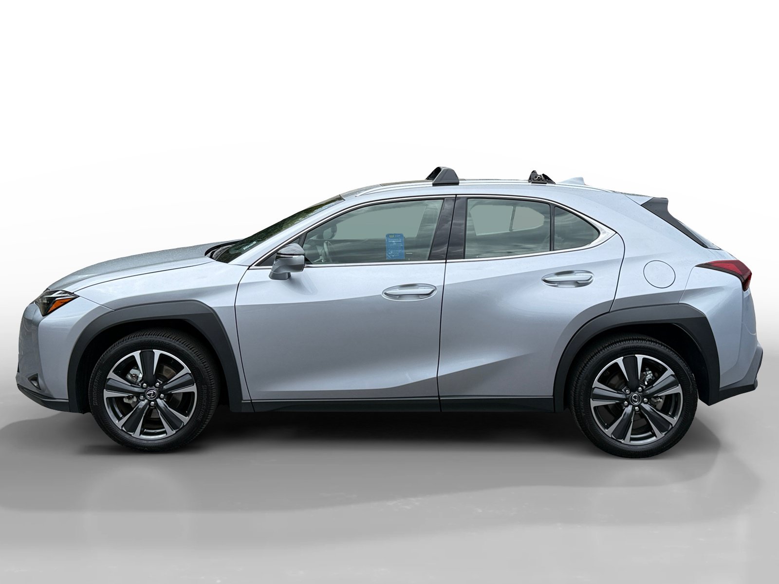 Used 2025 Lexus UX 300h FWD w/ Accessory Package (Z2) image 2