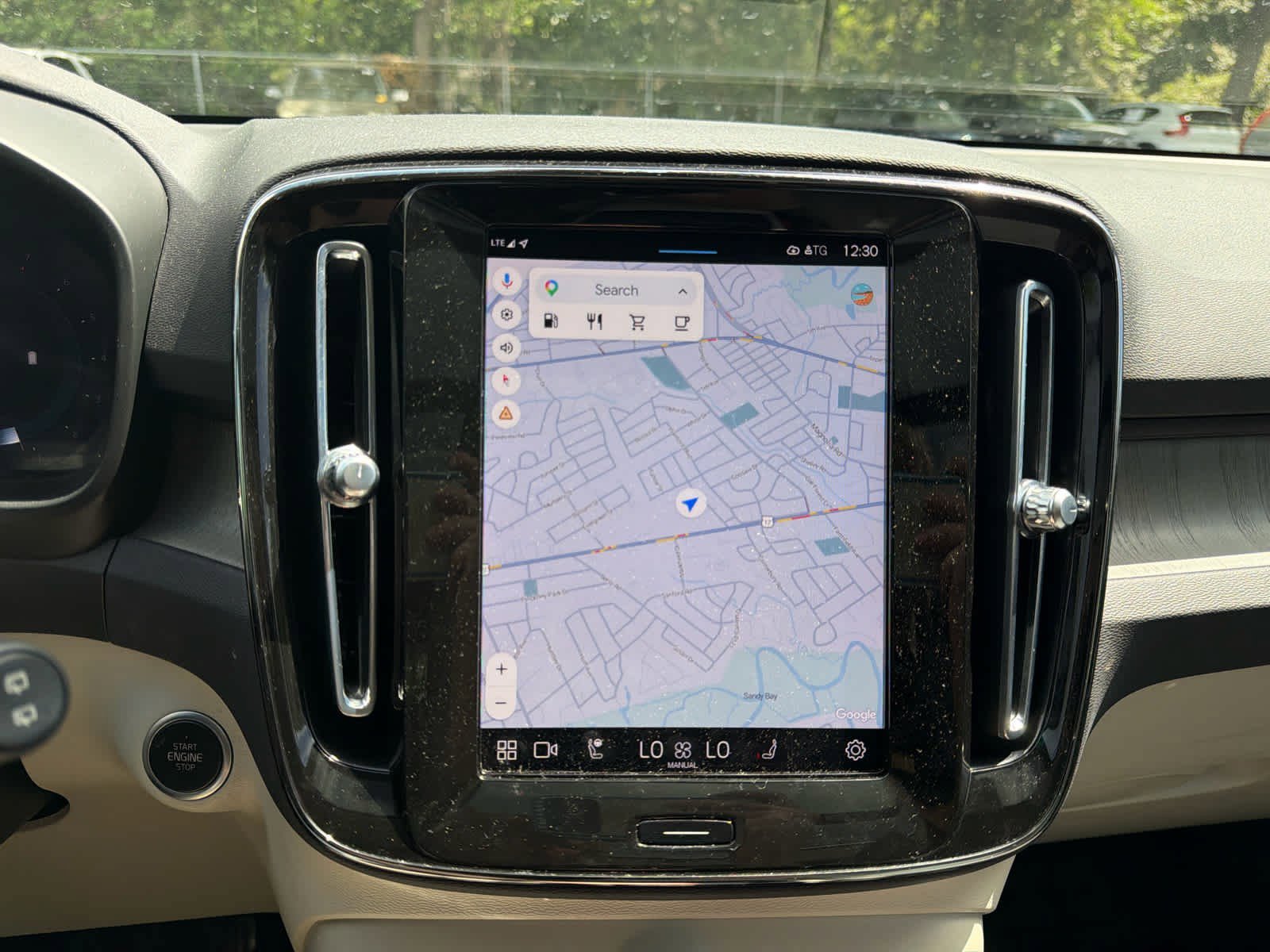 Certified 2023 Volvo XC40 B5 Plus w/ Protection Package Premier image 30