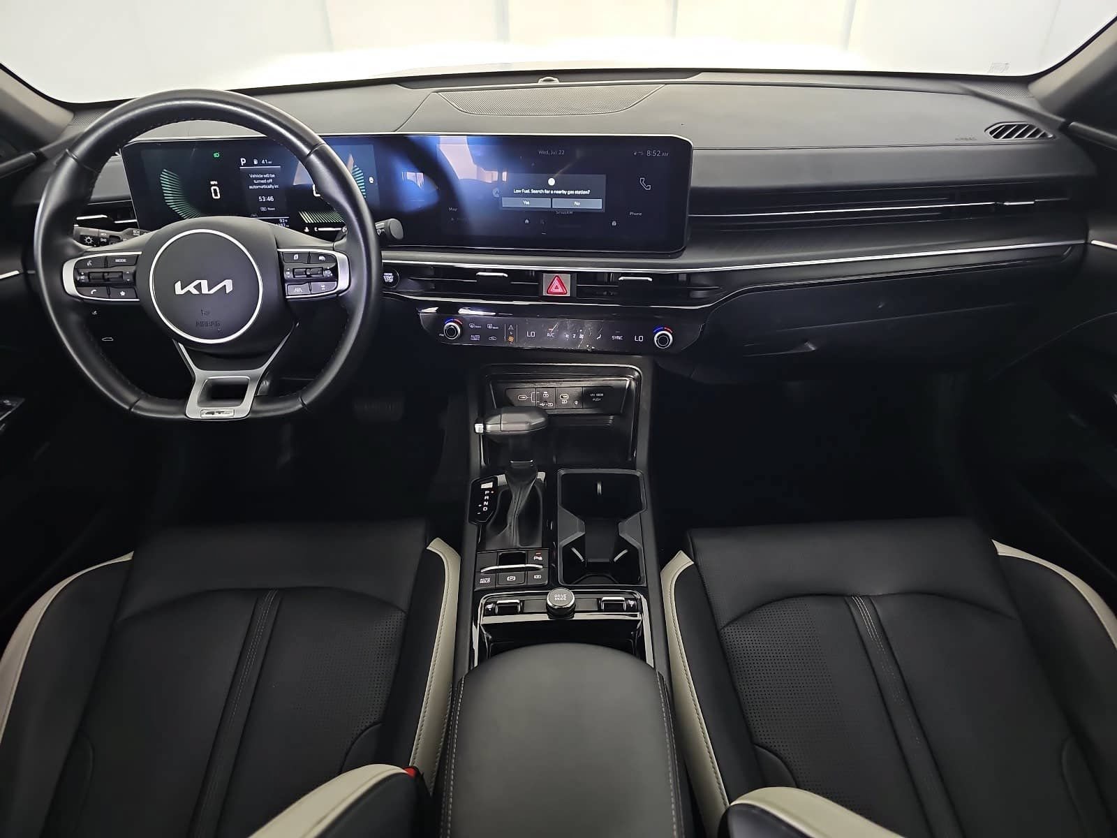 Used 2025 Kia K5 GT-Line w/ GT-Line Premium Package FWD image 9