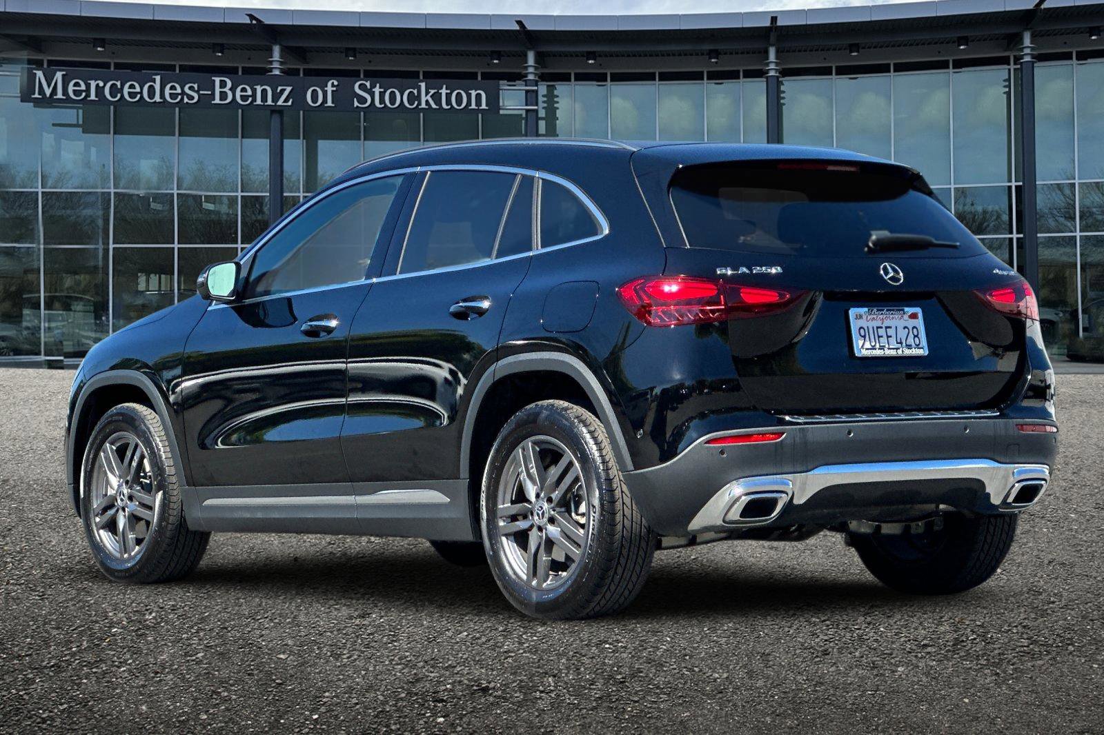 Certified 2025 Mercedes-Benz GLA 250 4MATIC image 6