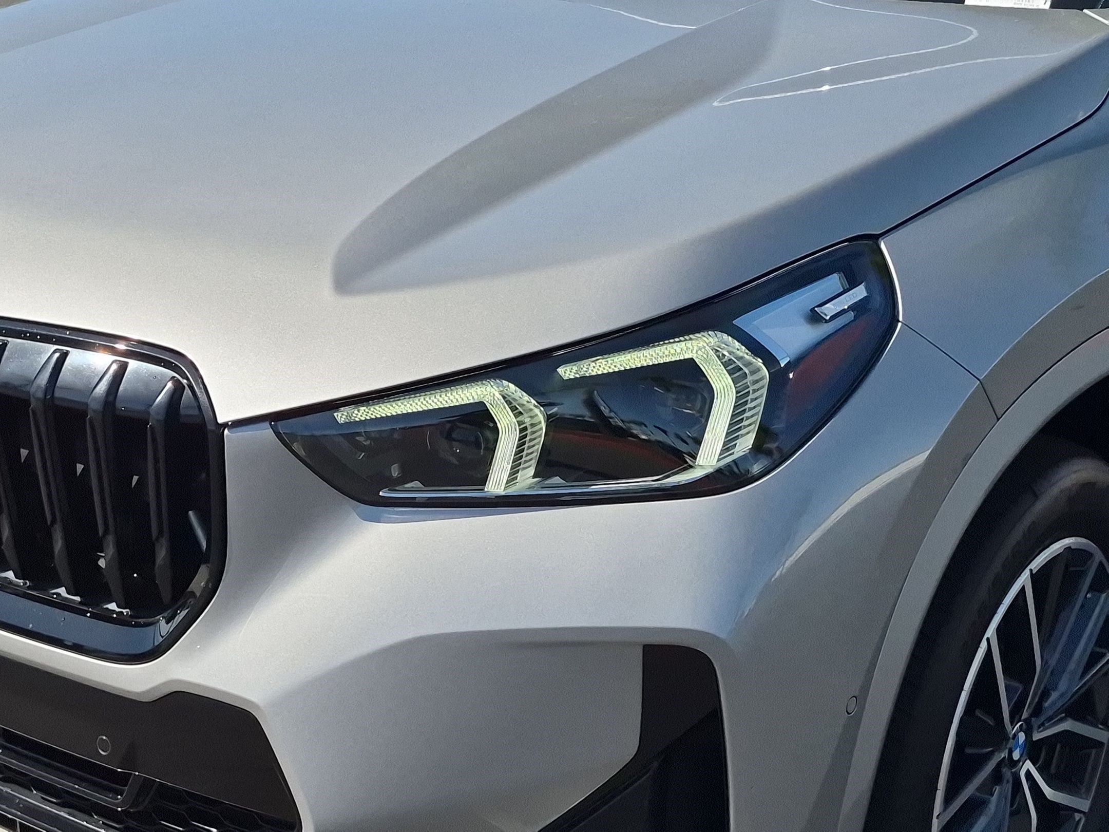 Certified 2023 BMW X1 xDrive28i w/ M Sport Package AWD/4WD image 6