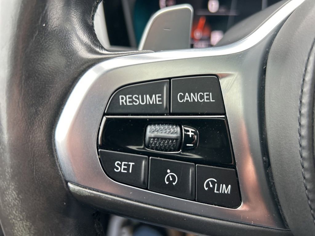 Used 2019 BMW 330i xDrive Sedan w/ M Sport Package image 17