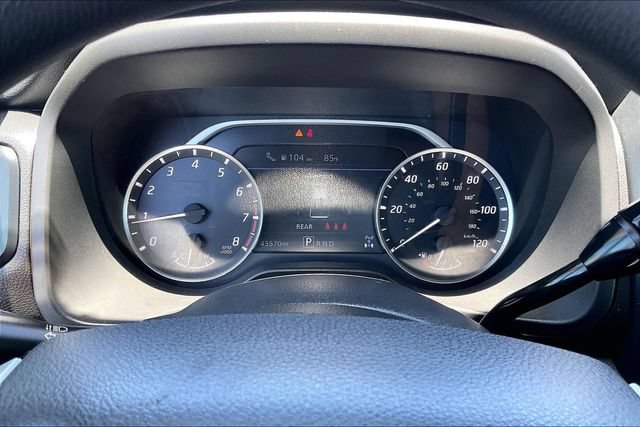Used 2023 Nissan Titan SV AWD/4WD image 20