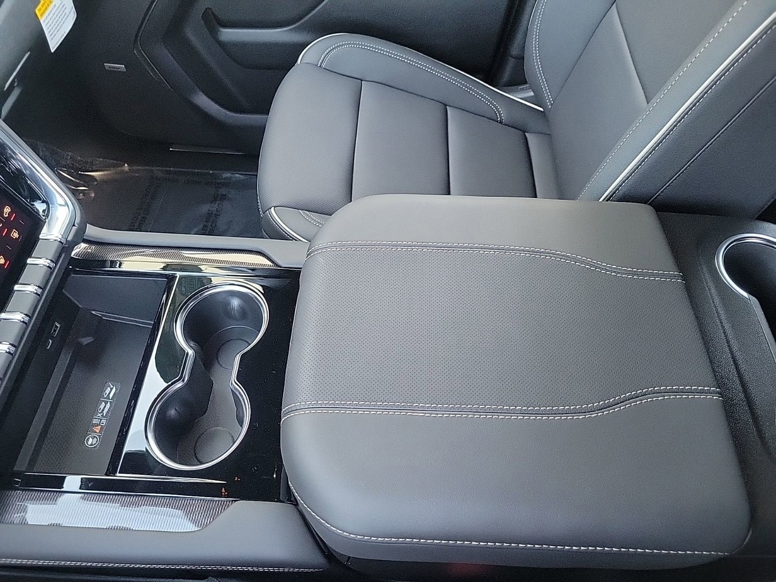 New 2026 GMC Yukon XL Elevation RWD image 19