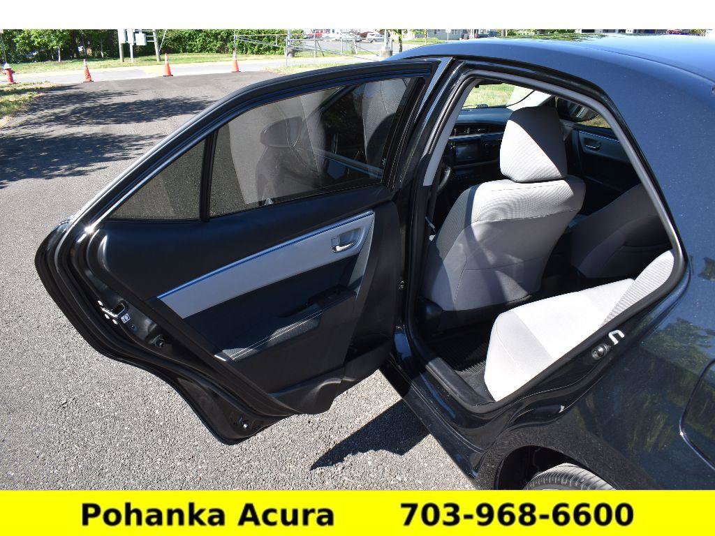 Used 2016 Toyota Corolla LE FWD image 33