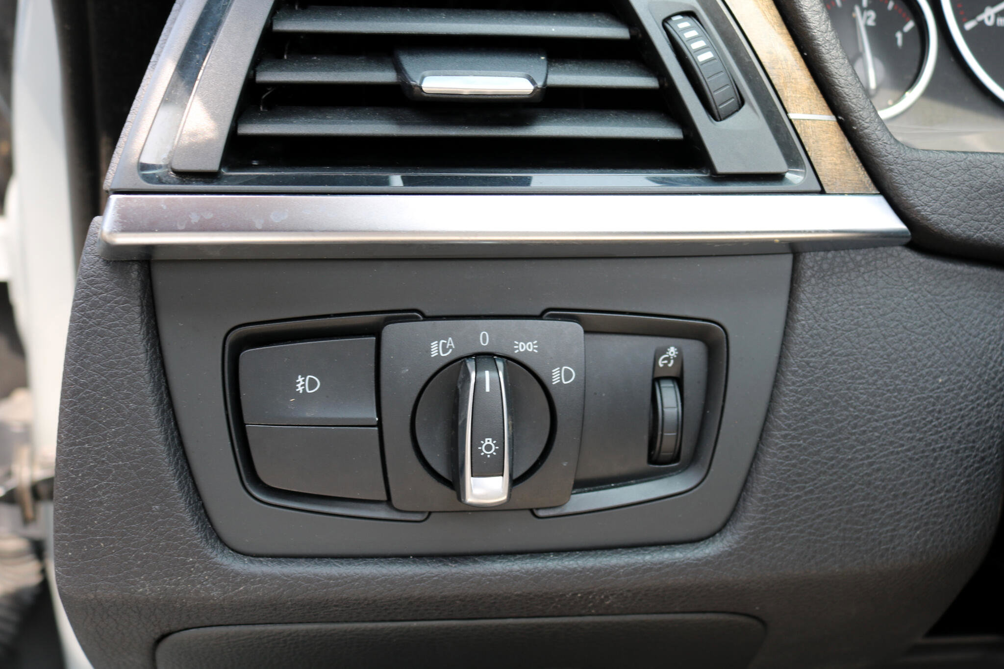 Used 2016 BMW 428i Convertible image 21