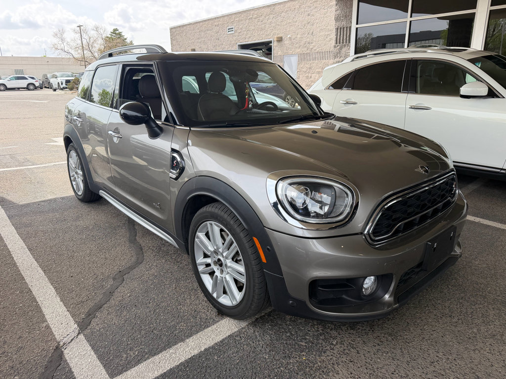 Used 2017 MINI Cooper Countryman S image 2