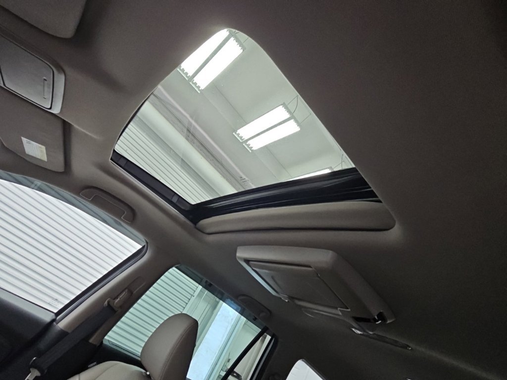 Used 2022 Honda Pilot Touring image 31