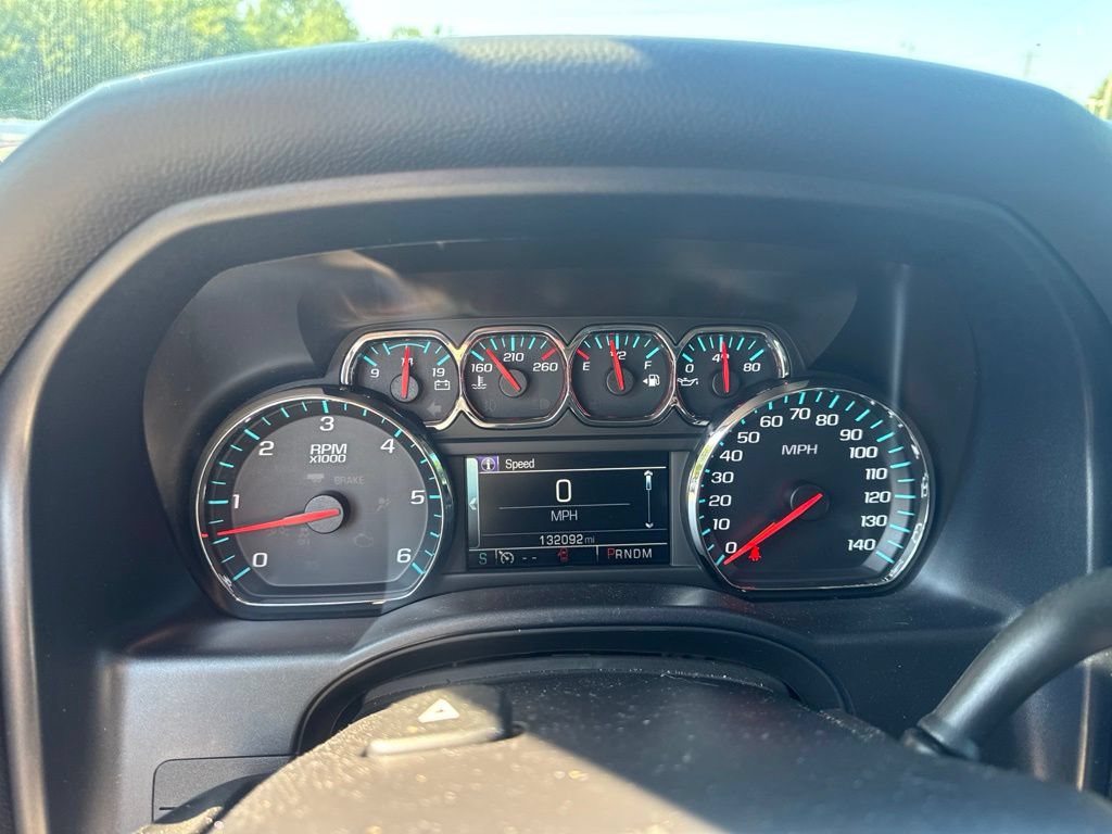 Used 2015 Chevrolet Silverado 1500 LT w/ All Star Edition AWD/4WD image 10