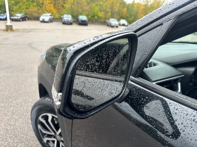 Certified 2024 Toyota Corolla Cross SE image 22