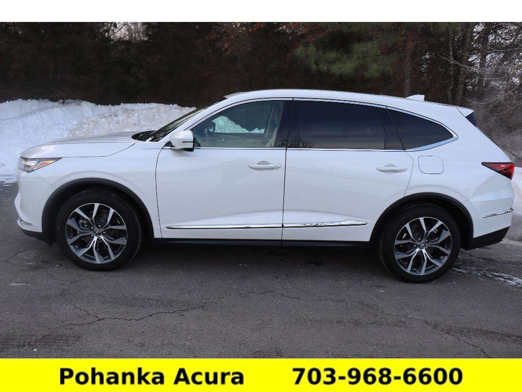 Certified 2023 Acura MDX SH-AWD w/ Technology Package image 4