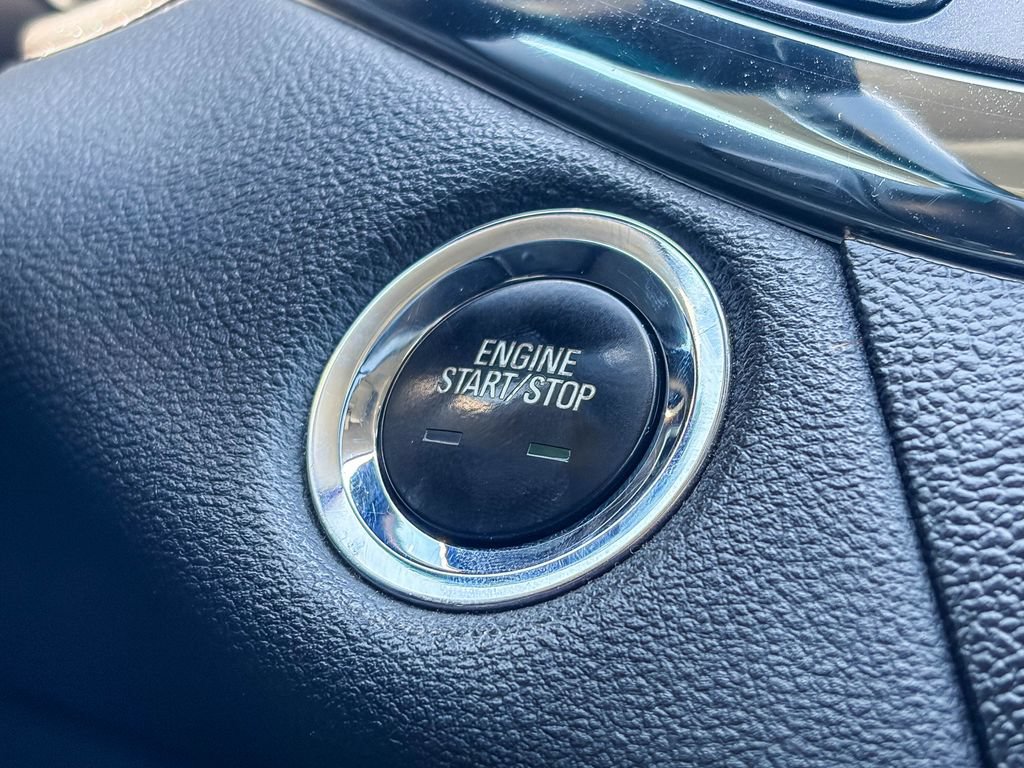 Used 2017 Chevrolet Impala Premier FWD image 24