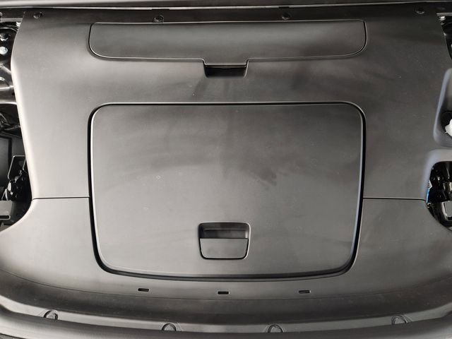 Used 2025 Volvo EX30 Ultra w/ Climate Package image 29