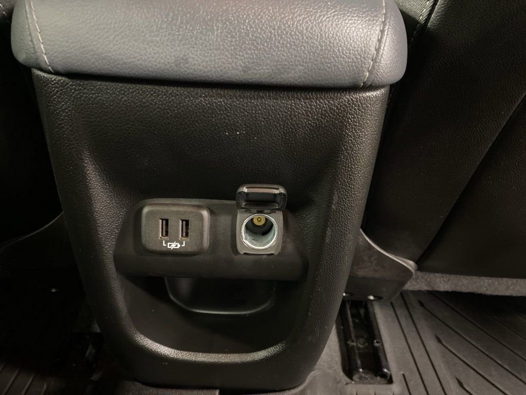 Used 2022 Chevrolet Colorado Z71 w/ Safety Package image 17