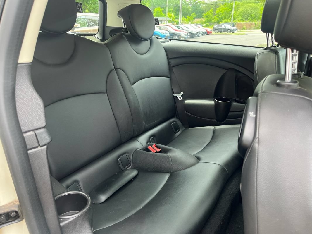 Used 2012 MINI Cooper Clubman FWD image 18