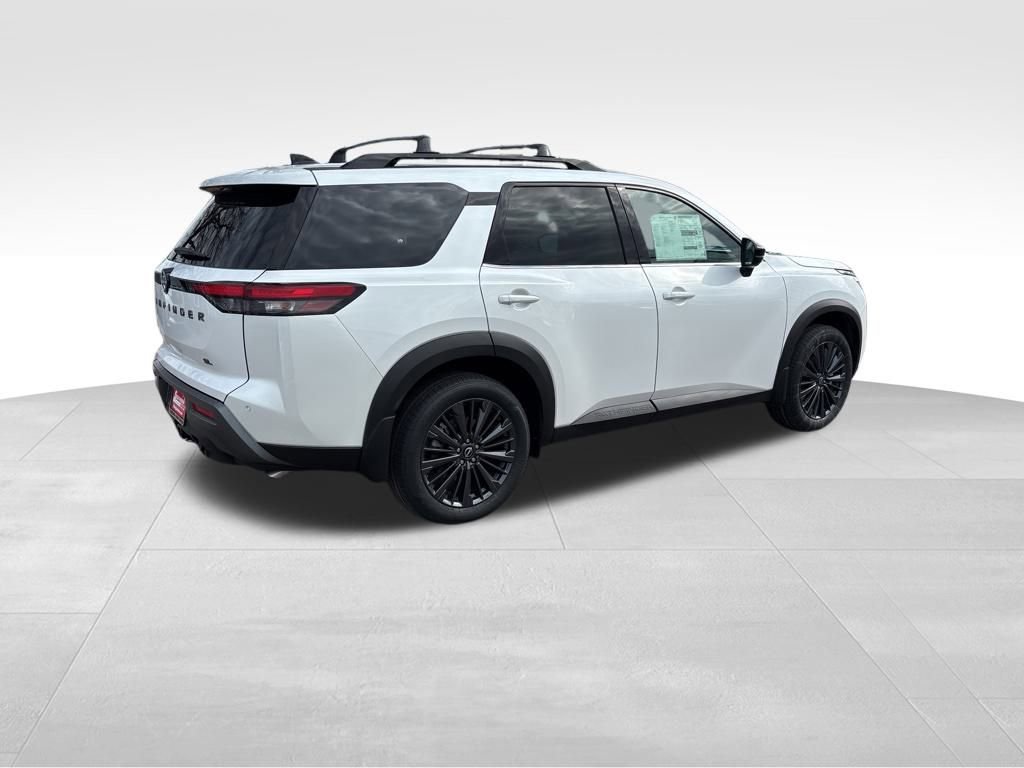 New 2026 Nissan Pathfinder SL w/ SL Premium Package image 4