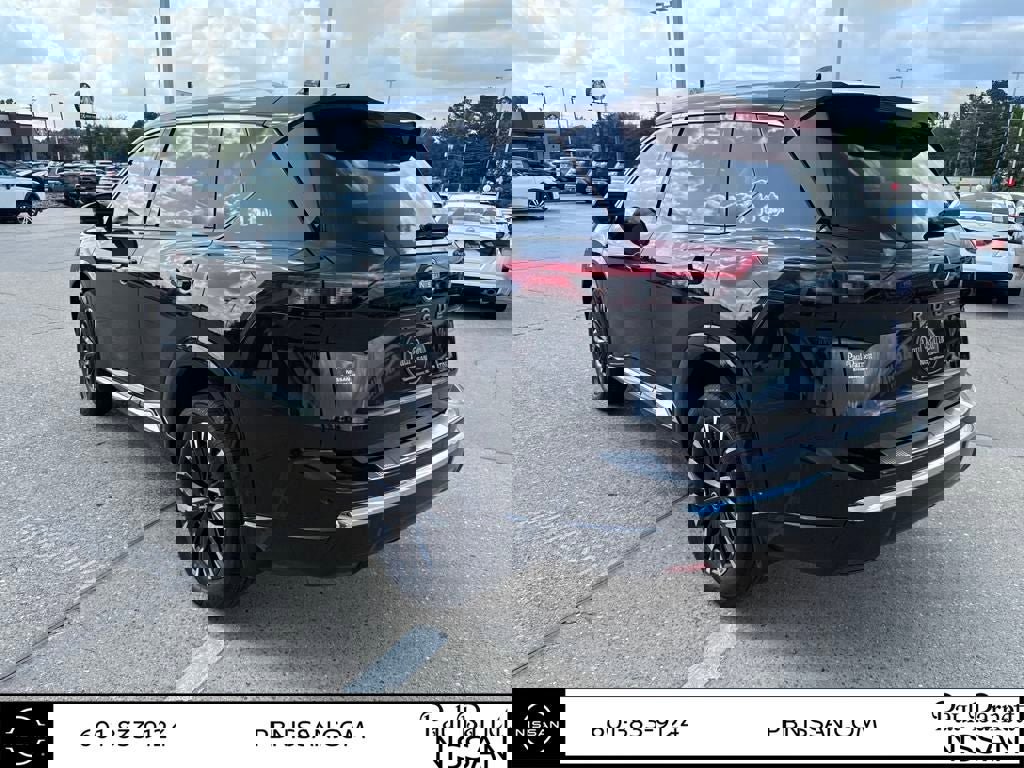 New 2025 Nissan Rogue Platinum w/ Tech Package image 3