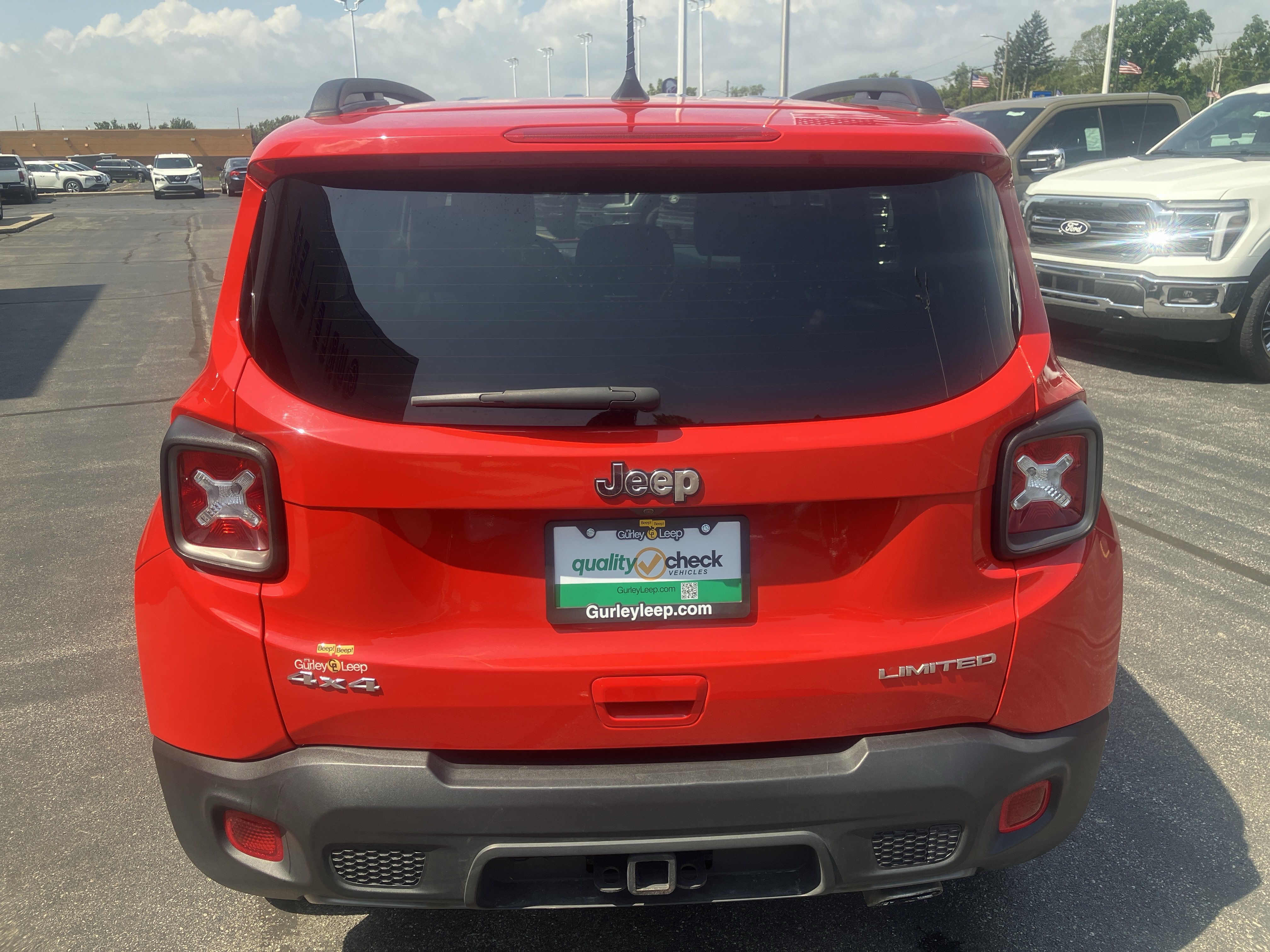 Used 2021 Jeep Renegade Limited w/ Trailer Tow Group AWD/4WD image 6