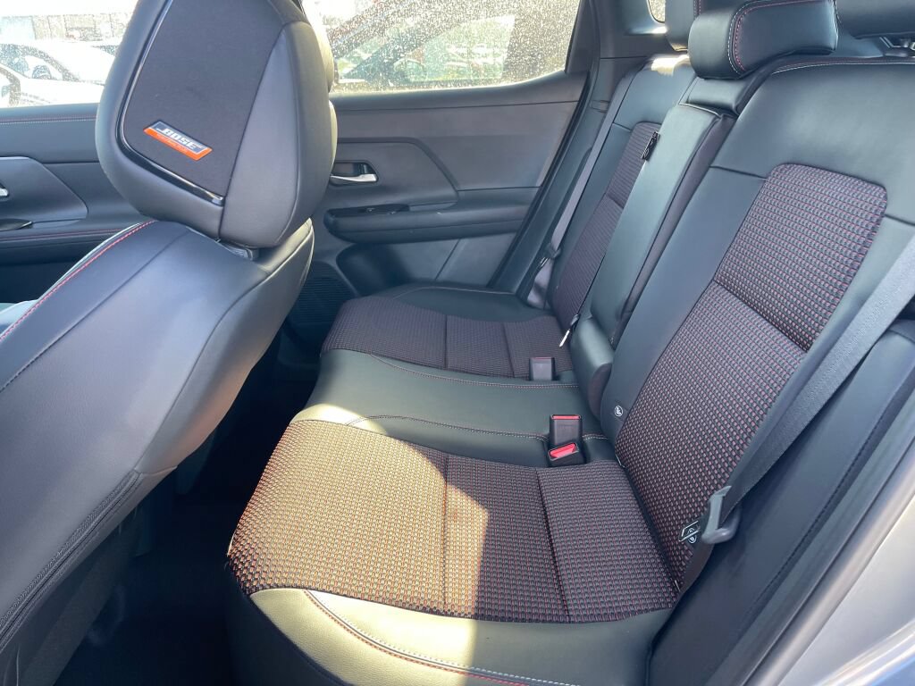 Used 2026 Nissan Kicks SR w/ SR Premium Package AWD/4WD image 14