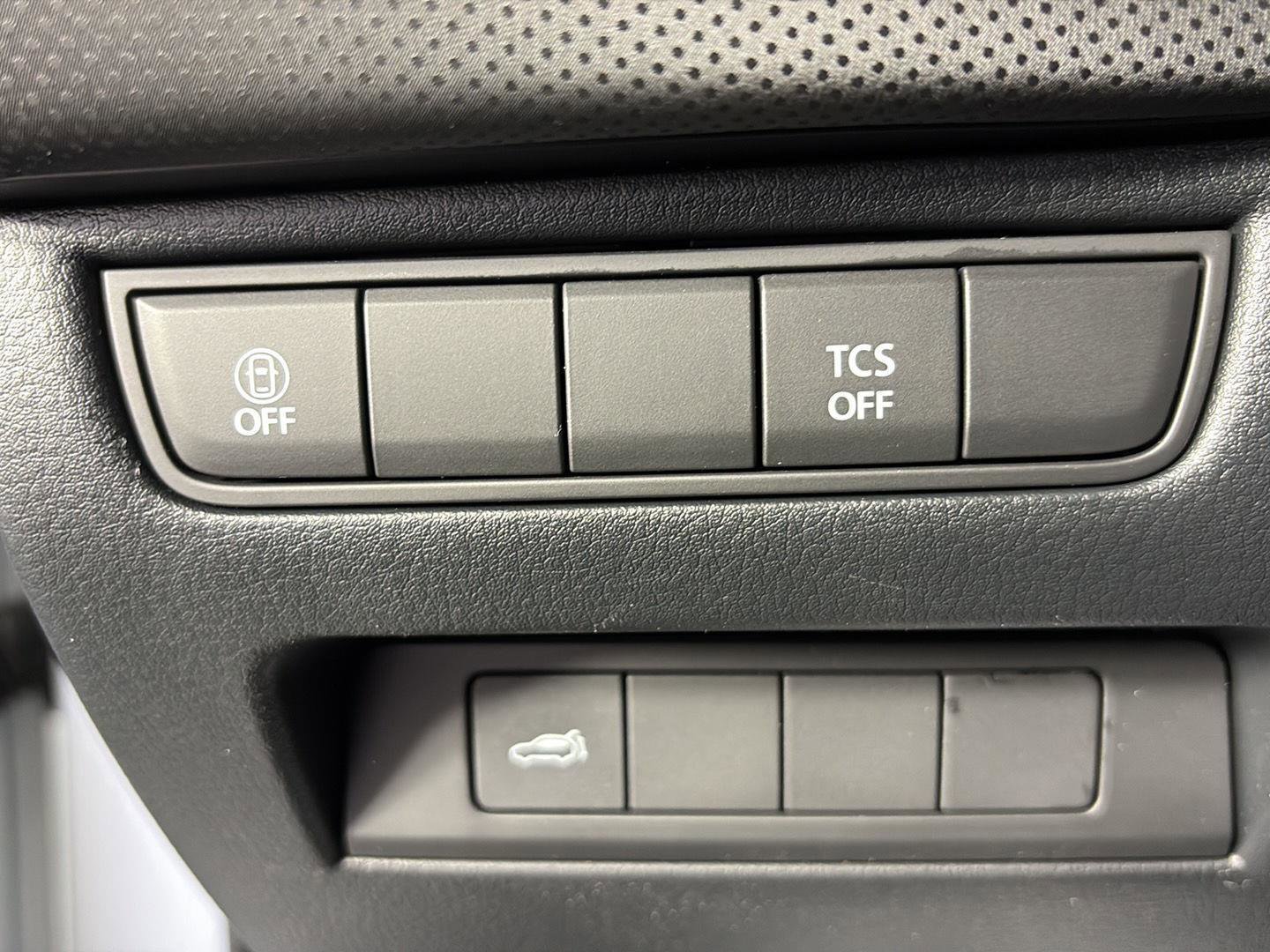 Used 2023 MAZDA CX-50 2.5 S w/ Cargo Package image 27