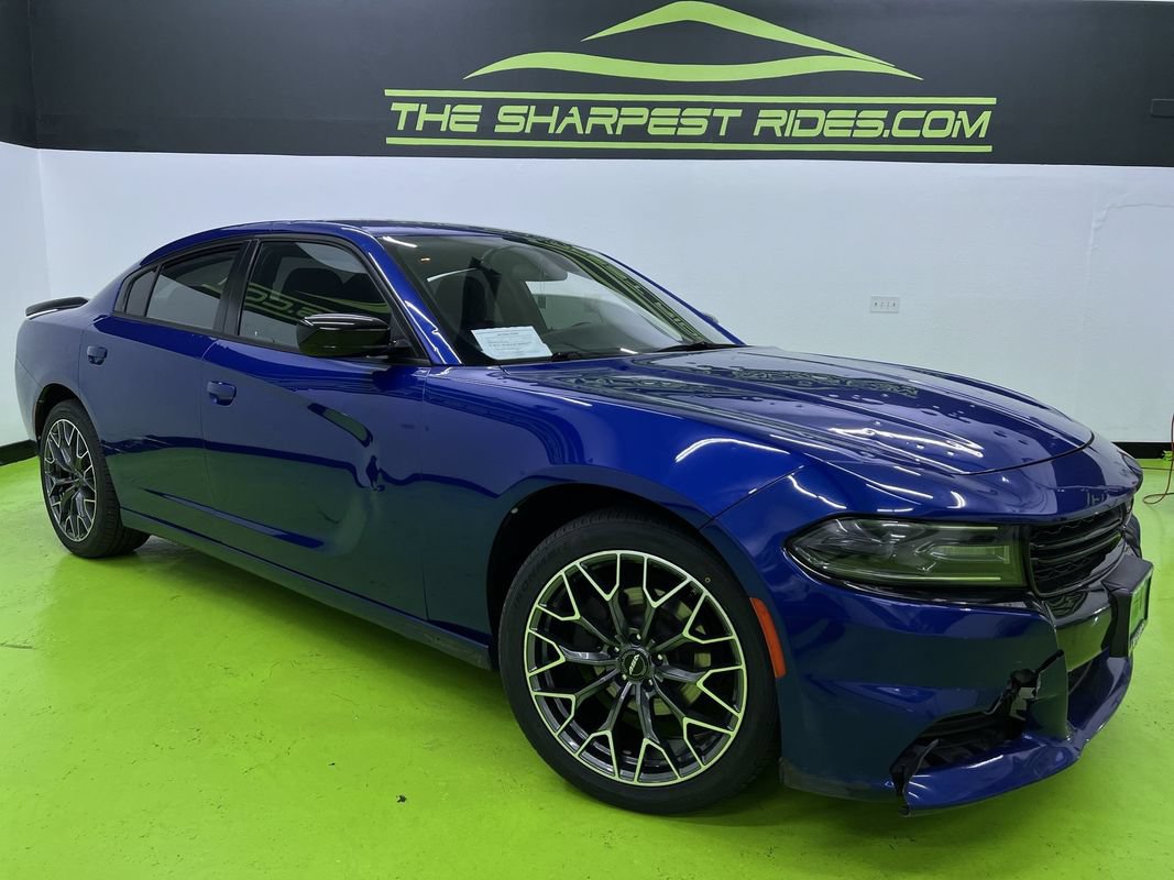 Used 2018 Dodge Charger SXT w/ Blacktop Package