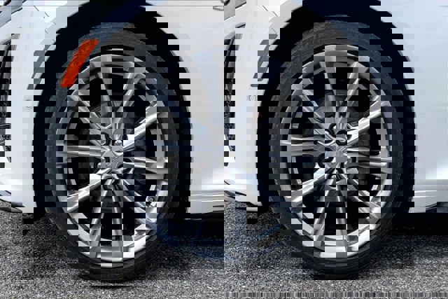 Used 2024 Cadillac CT5 Sport w/ Platinum Package AWD/4WD image 8