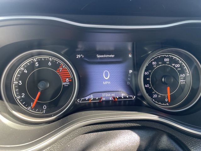 Used 2020 Jeep Cherokee Trailhawk w/ Comfort & Convenience Group AWD/4WD image 23