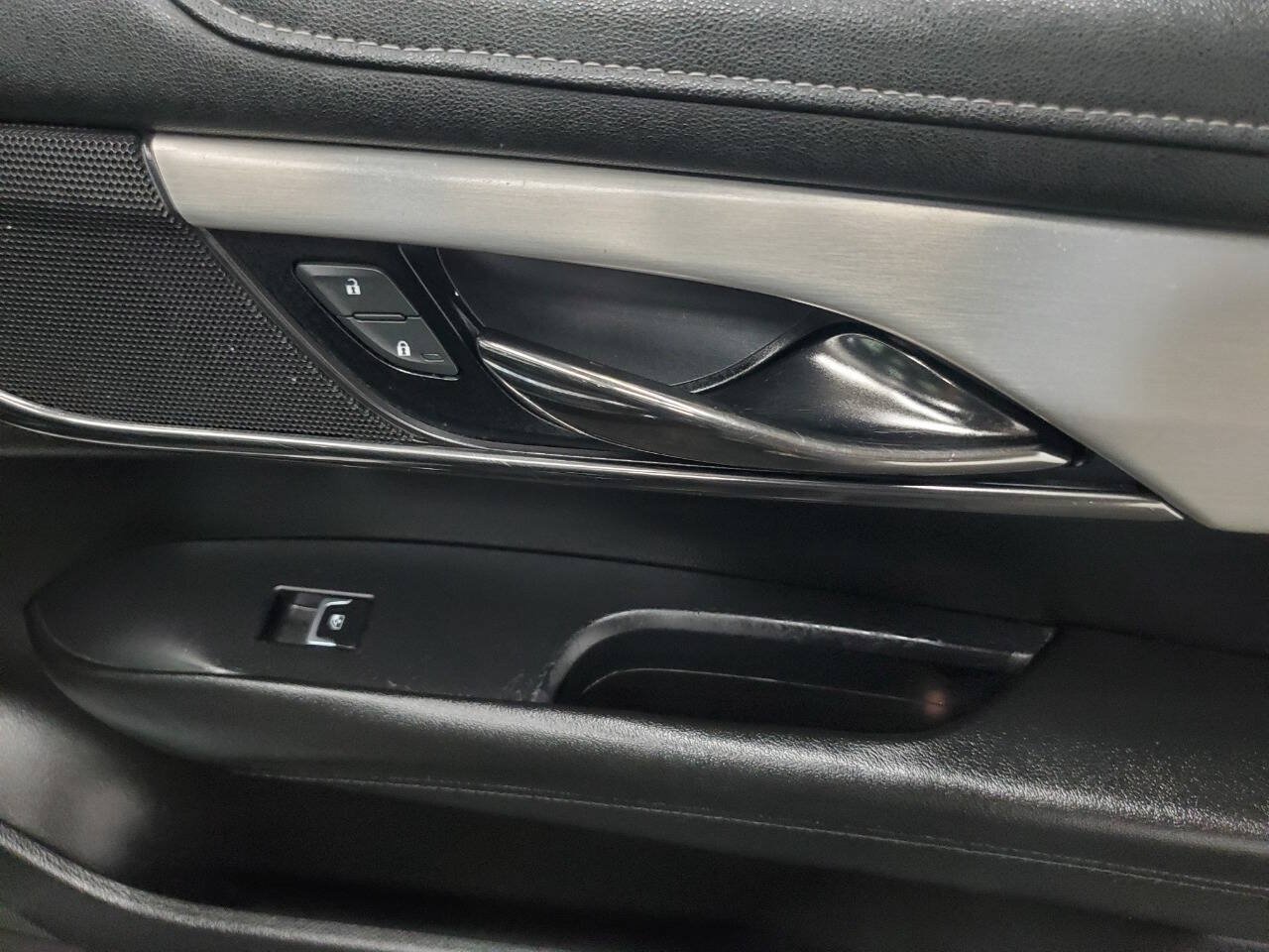 Used 2018 Cadillac ATS Luxury RWD image 14