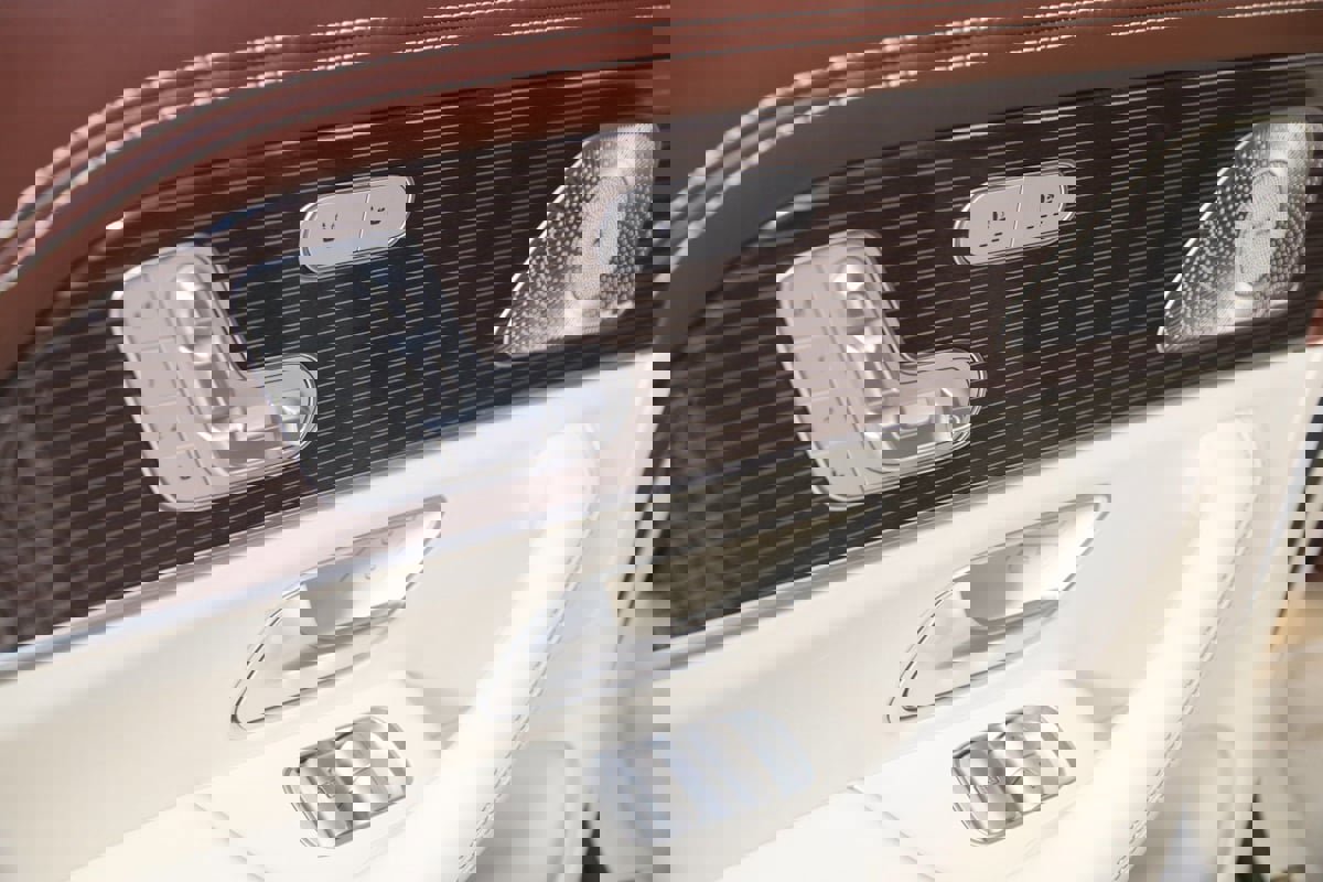 Used 2022 Mercedes-Benz Maybach GLS 600 4MATIC image 82