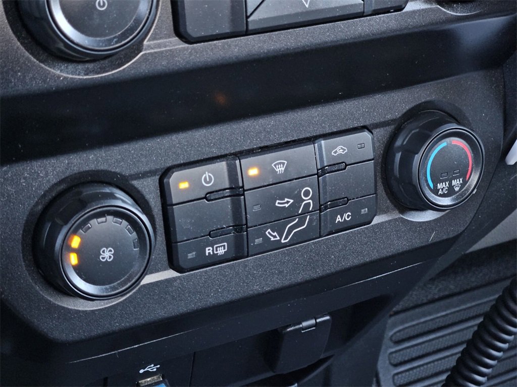 Used 2020 Ford F250 XL w/ Power Equipment Group image 15