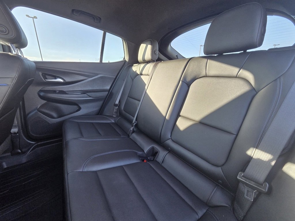 Used 2024 Buick Envista Sport Touring w/ Convenience I Package image 24