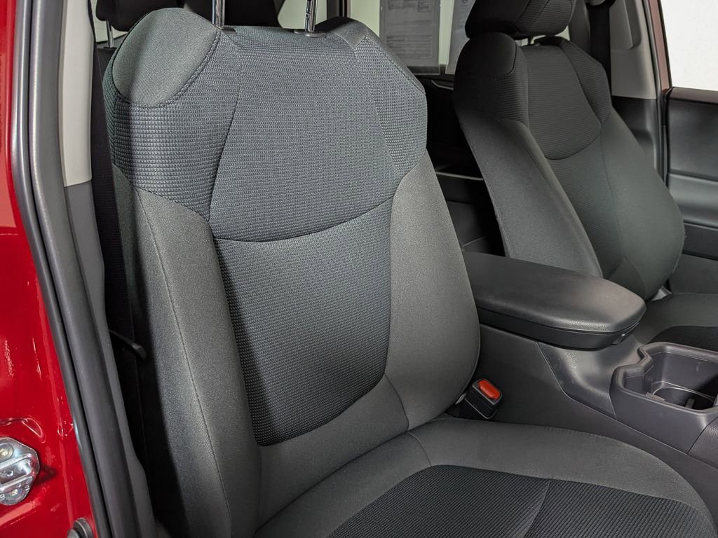 Certified 2025 Toyota RAV4 LE image 26
