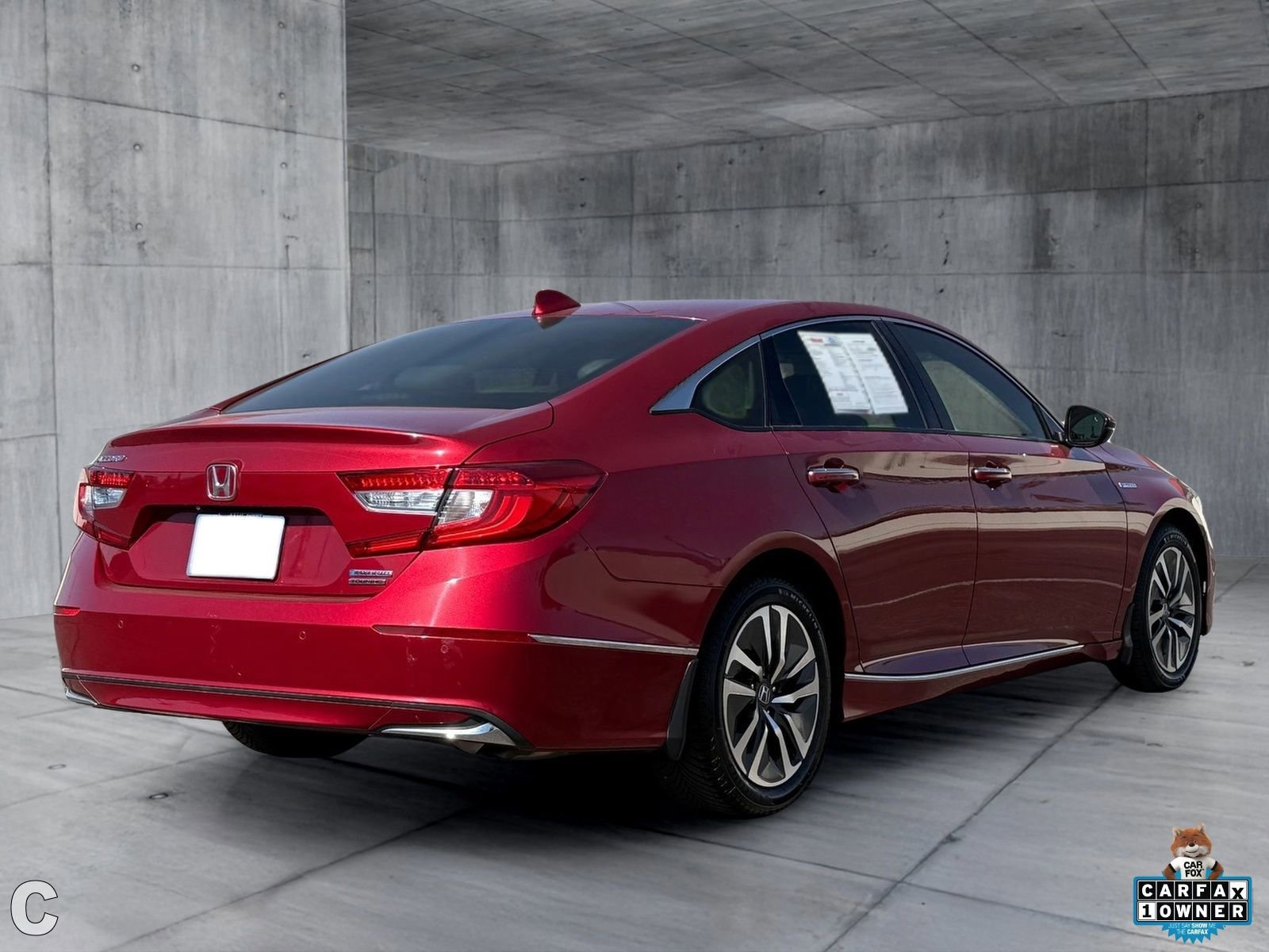 Used 2018 Honda Accord Touring image 5