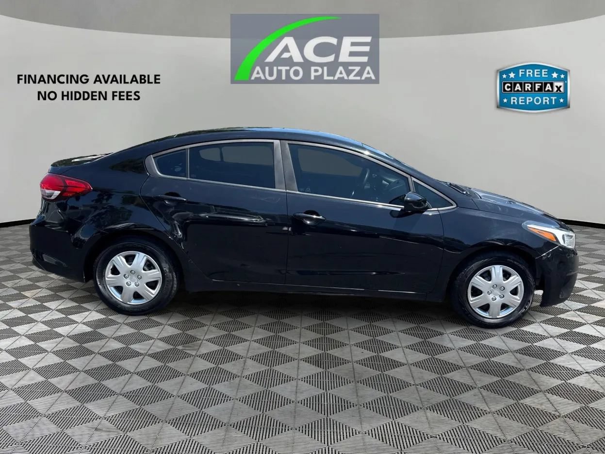 Used 2018 Kia Forte LX FWD image 4