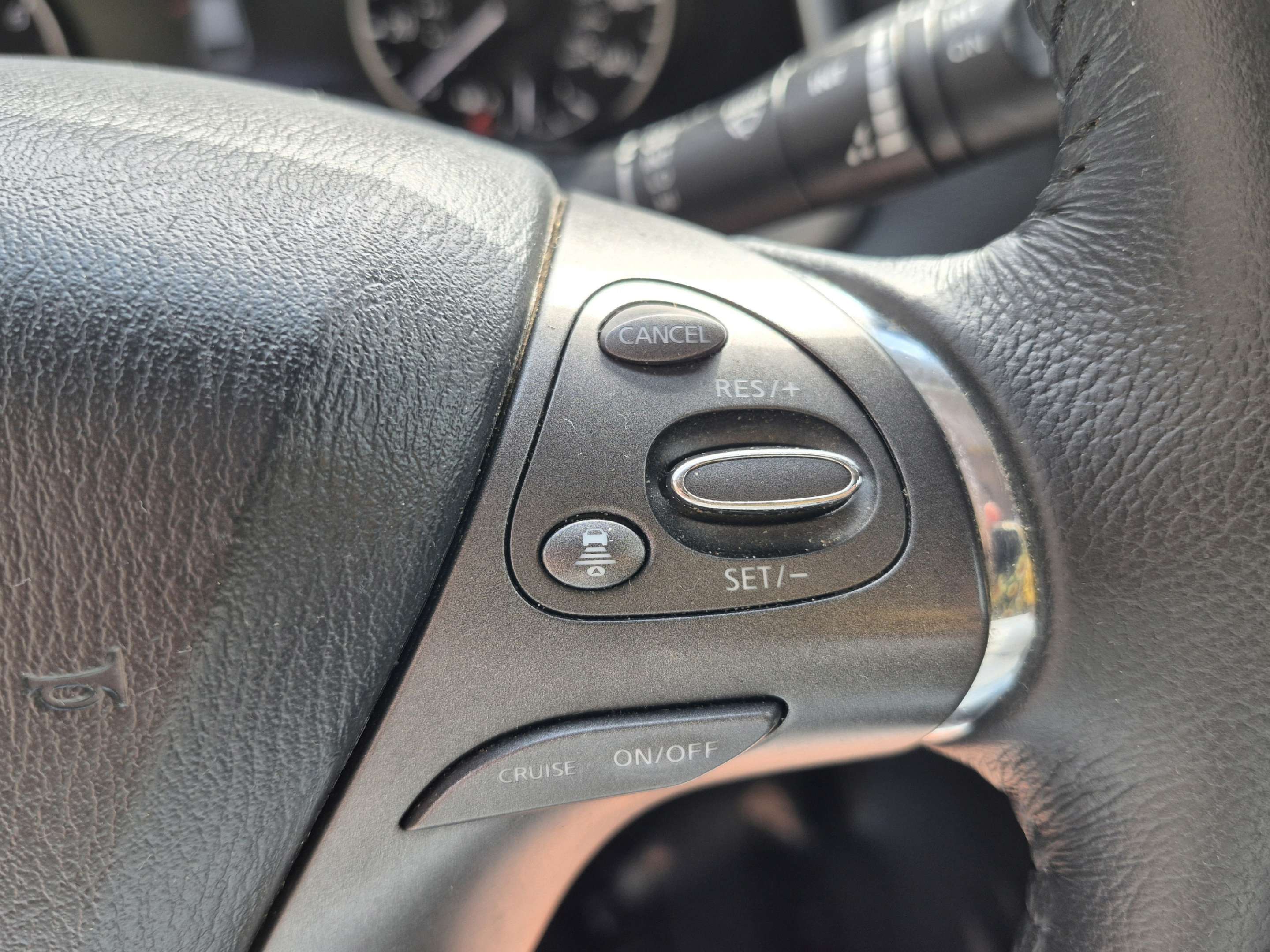 Certified 2022 Nissan Murano SV w/ SV Midnight Edition Package FWD image 30