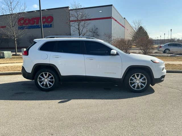 Used 2018 Jeep Cherokee Limited image 4