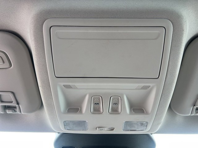 Used 2022 Ford Escape Titanium w/ Titanium Elite Package image 34