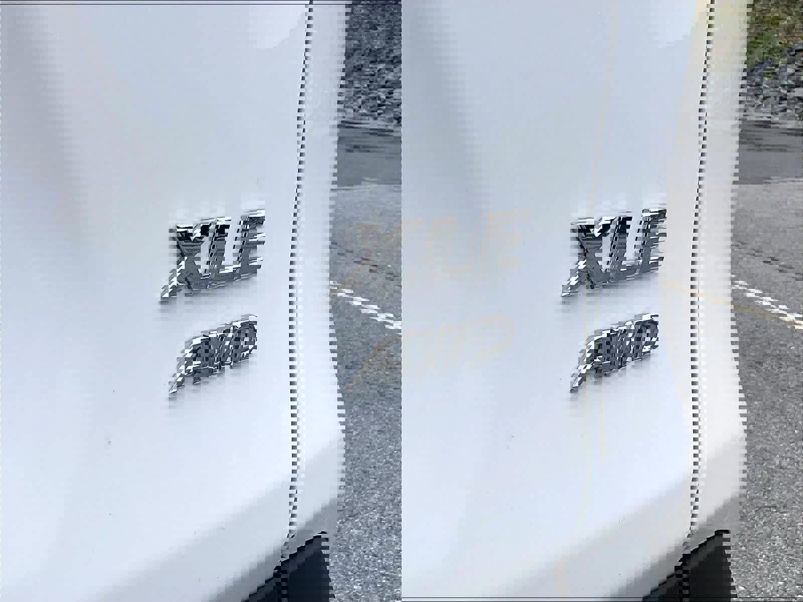 Used 2025 Toyota RAV4 XLE image 29