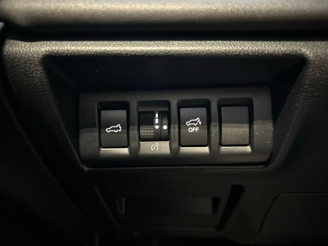 Used 2023 Subaru Outback Limited AWD/4WD image 14